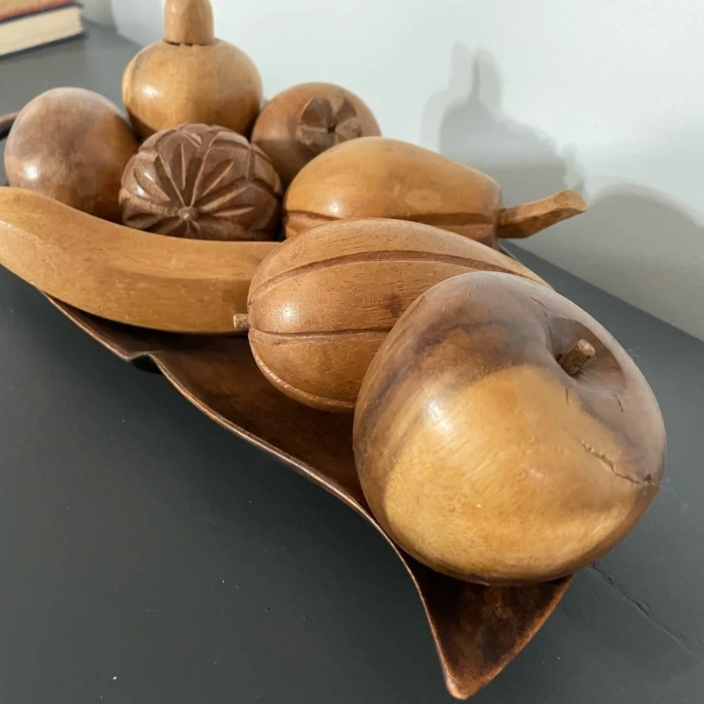Vintage MCM Monkey Pod Wood Leaf Bowl and wooden fruit.Excellent retro - Picture 2 of 16